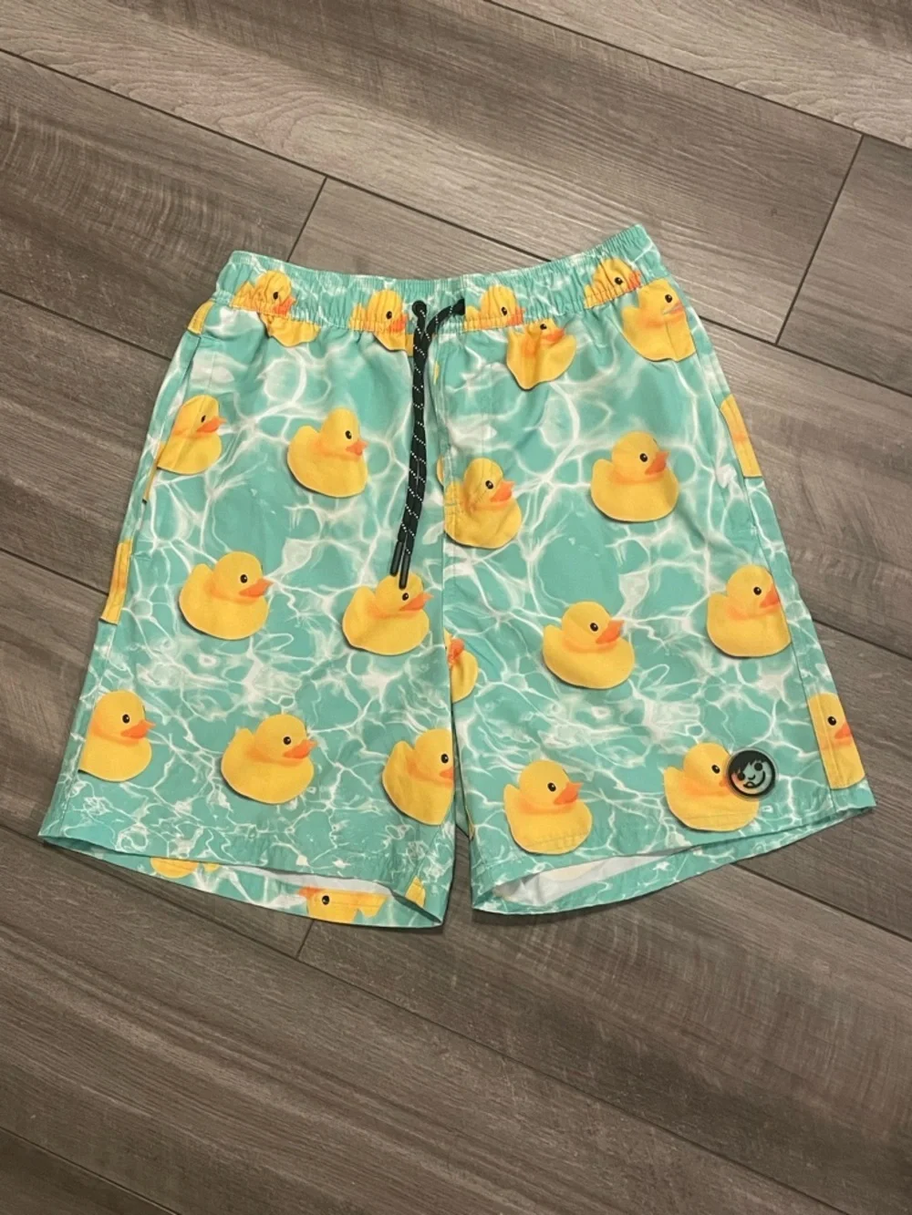 Neff Men’s Aqua Duck Print Swim Shorts - Yellow Duck Pattern Size Medium